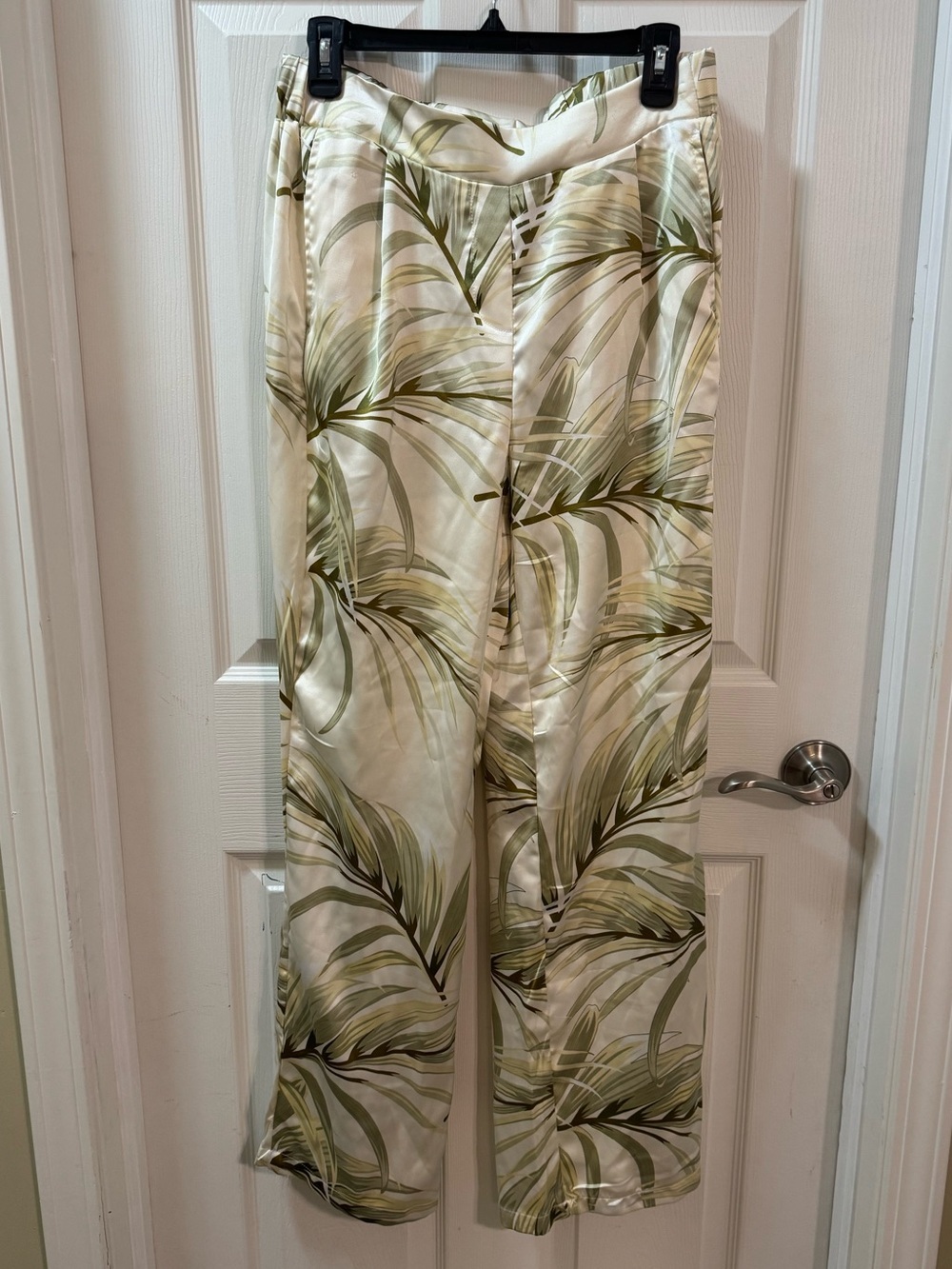 Rachel Zoe Size L High Rise Satin Pull On Palm Print Wide Leg Resort Pants